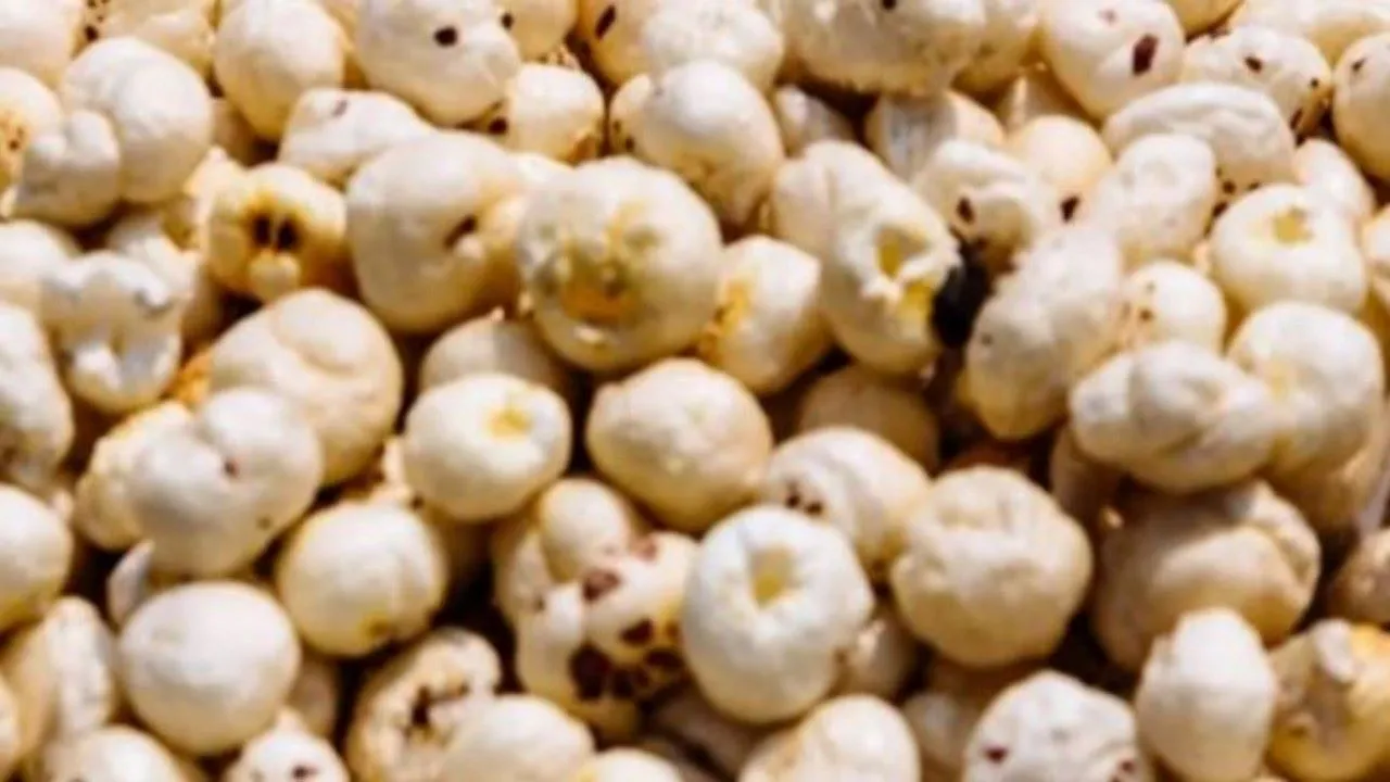 लखनऊ : मखाना की खेती में बिहार के मुकाबले उतरेगा उत्तर प्रदेश