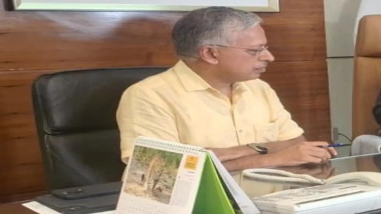 Republic Day 2026 : मुख्य सचिव एस.पी. गोयल ने तैयारियों को लेकर की बैठक, अधिकारियों के दिए कई अहम निर्देश