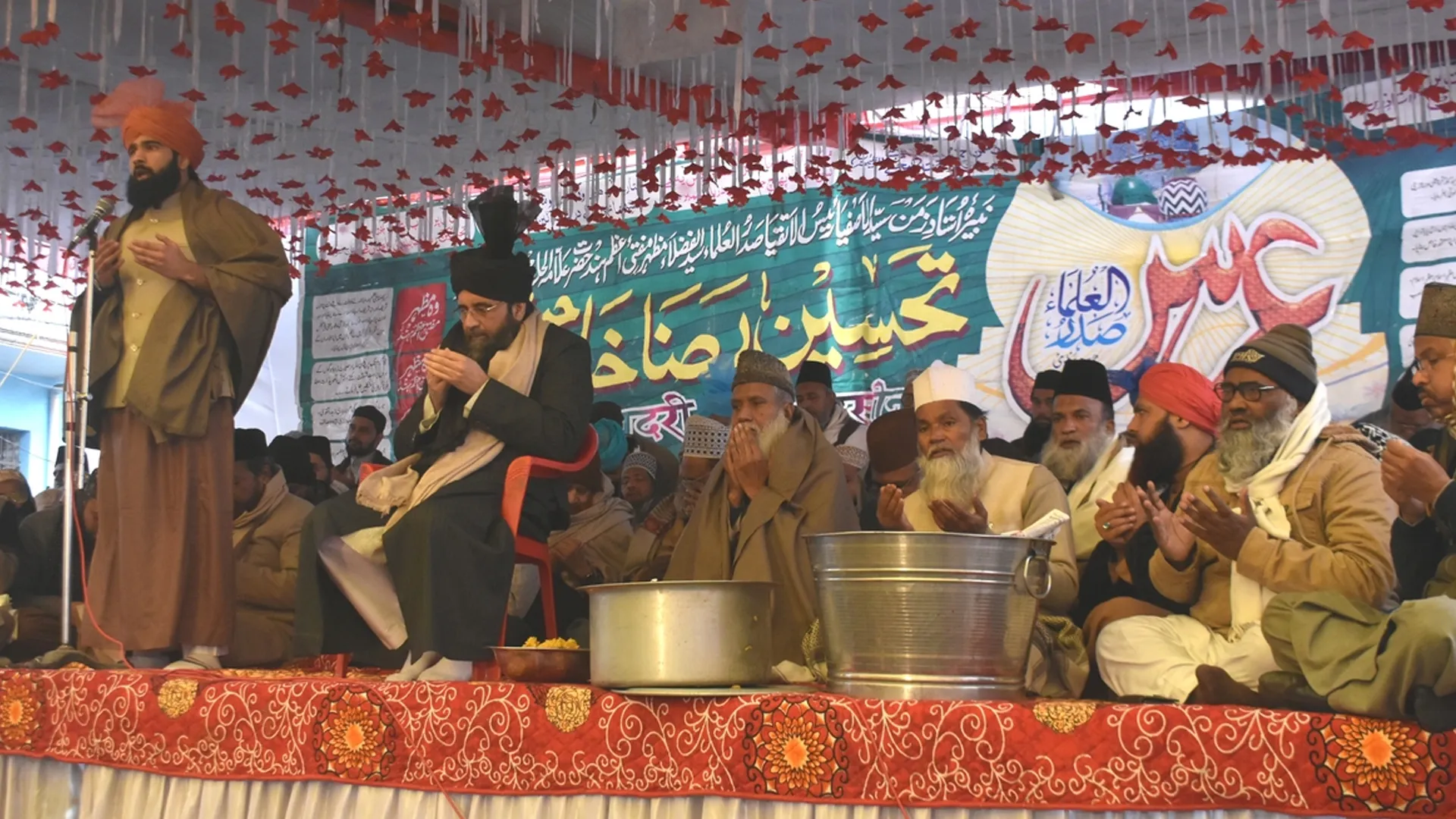 बरेली : सिर्फ जुबान से ''आई लव मुहम्मद'' कह देना काफी नहीं