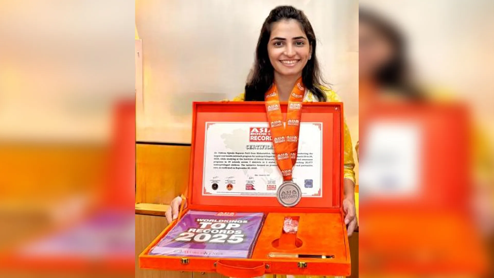 बरेली इंटरनेशनल यूनिवर्सिटी की छात्रा डॉ. विधिना ने रचा इतिहास