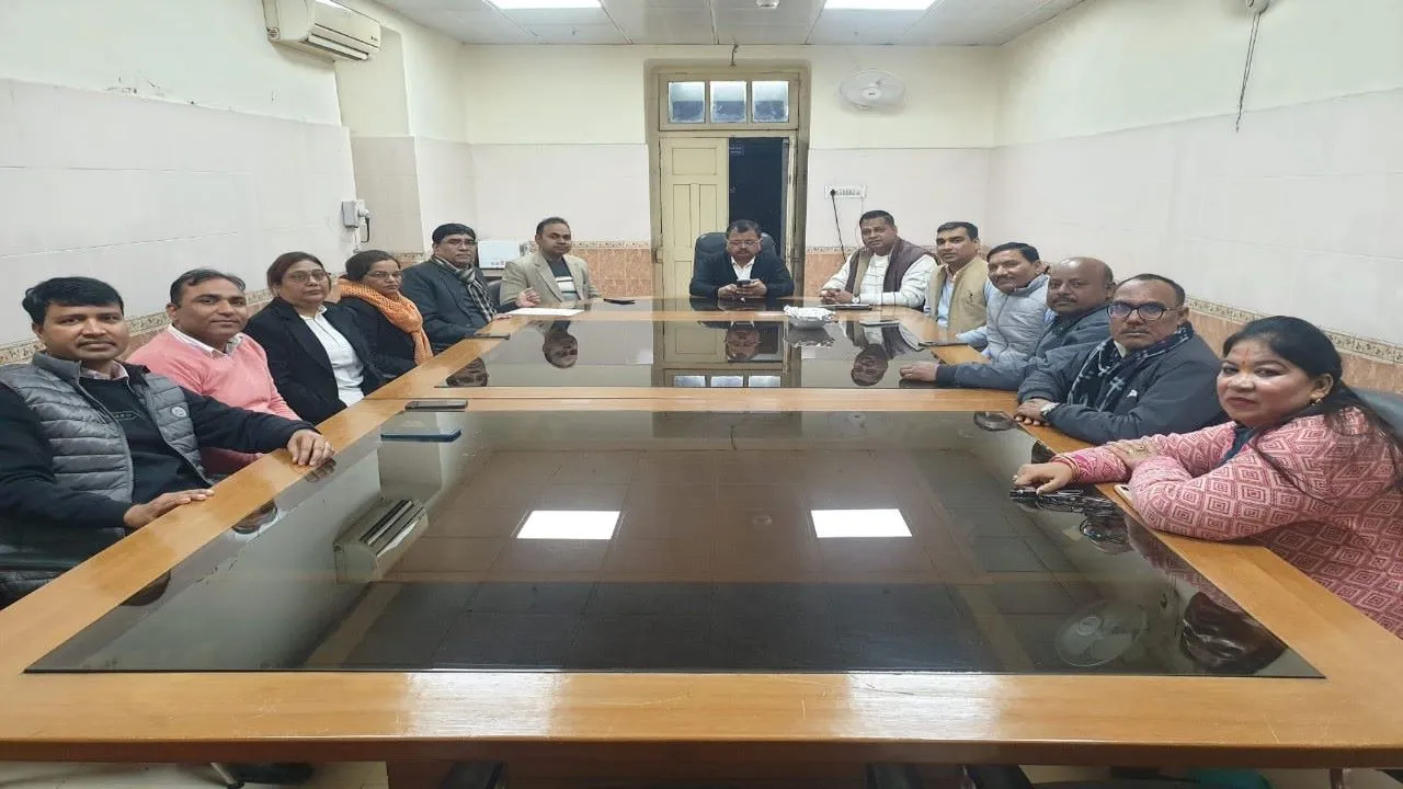 केजीएमयू में ओपीडी बंद करने की तैयारी: डॉक्टर, रेजीडेंट, नर्सिंग और कर्मचारियों का अल्टीमेटम जारी 