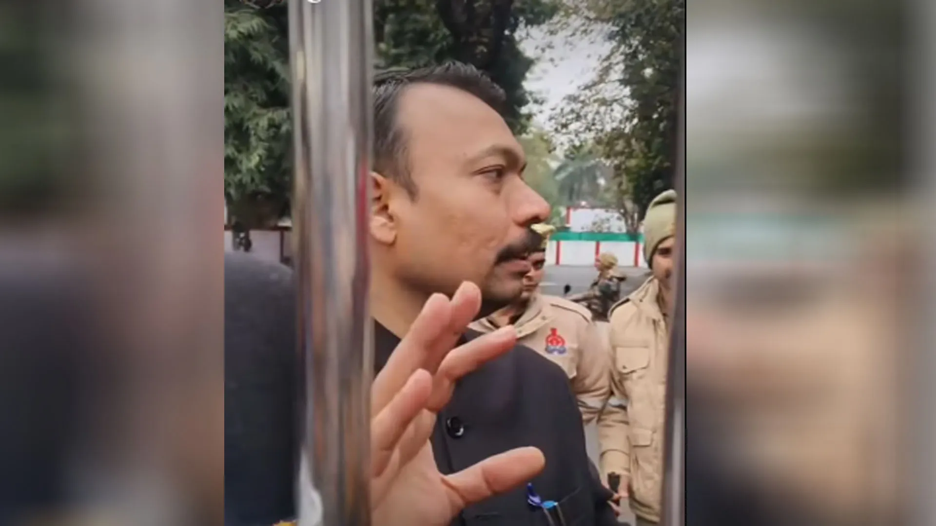 अलंकार अग्निहोत्री बोले: मेरी पत्नी के नाम से फैलाया जा रहा झूठ, इस्तीफे पर पूरा परिवार साथ, घर को बनाया मिनी जेल