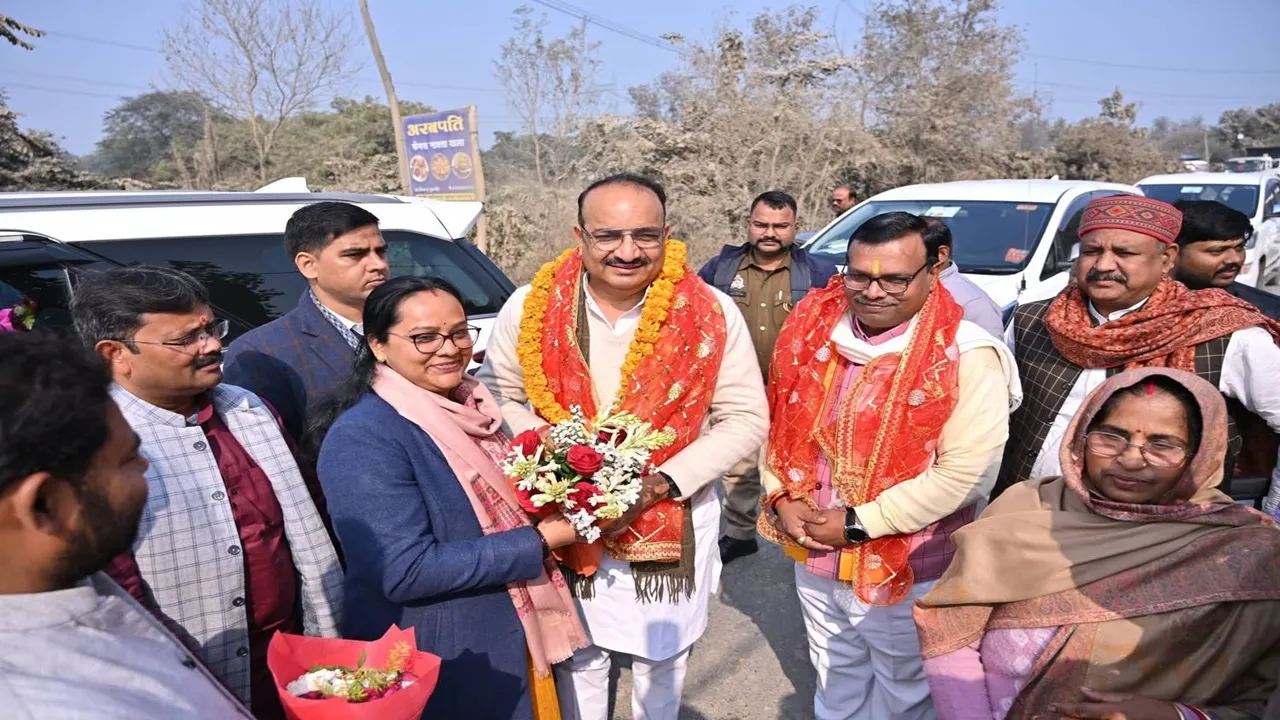 G RAM G योजना : मनरेगा पर बोले मंत्री दिनेश सिंह- विपक्ष जनता को कर रहा गुमराह