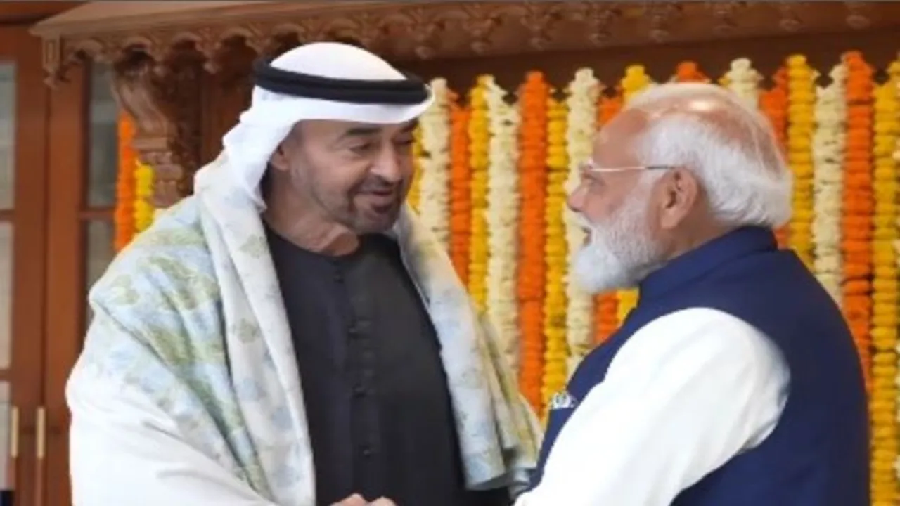 प्रधानमंत्री मोदी ने UAE के राष्ट्रपति का किया स्वागत :  अल नाह्यान को भेंट की कश्मीरी केसर, झूला और पश्मीना शॉल