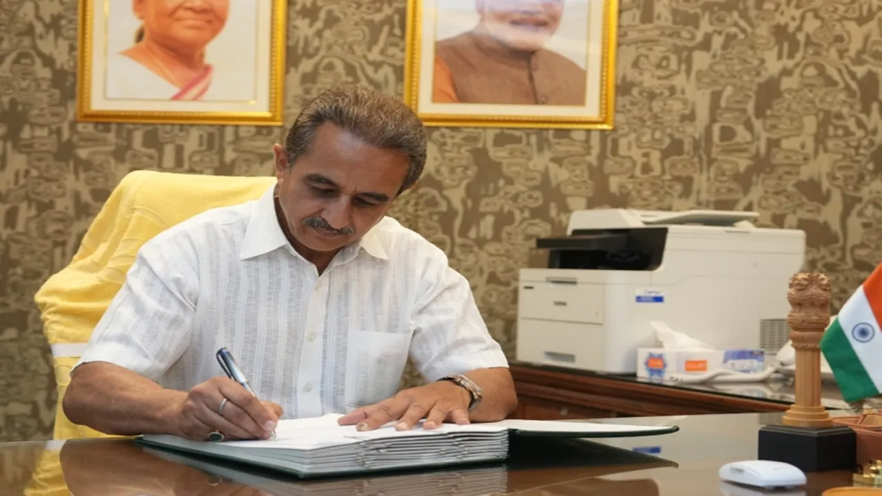 गोंडा न्यूज : मंत्री कीर्तिवर्धन सिंह का बड़ा बयान, कहा- पूरी दुनियां भारत की मजबूत अर्थव्यवस्था की कायल