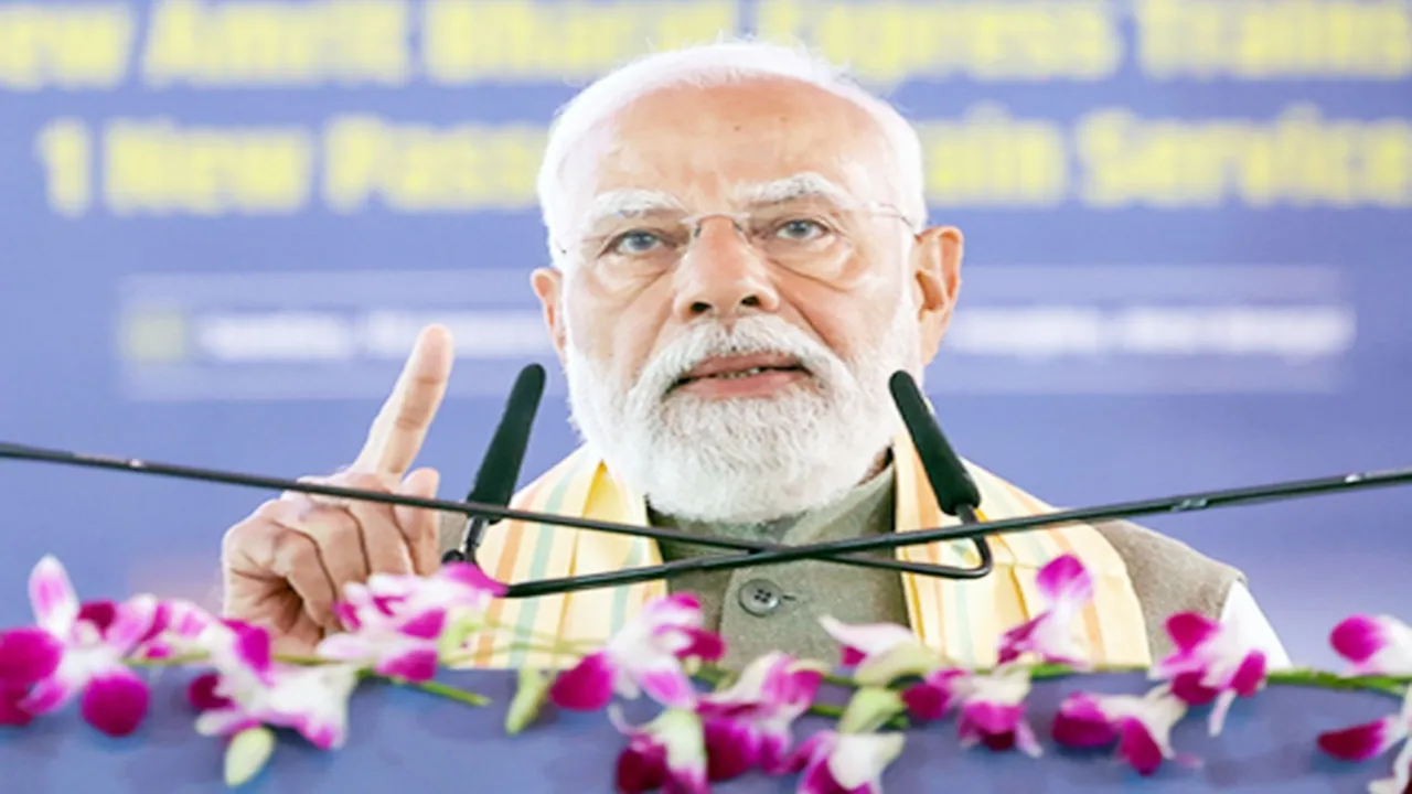 तमिलनाडु में पीएम मोदी ने फूंका NDA का चुनावी बिगुल, कहा- DMK सरकार को विदाई देने का समय आ गया है 