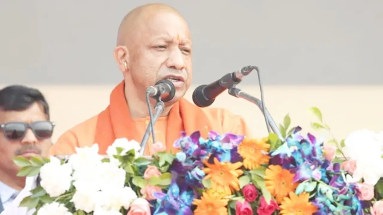 UP Foundation Day : CM योगी बोले- नई रोजगार पहल युवाओं की क्षमताओं को नौकरी व व्यापार के अवसरों से जोड़ने का काम करेगी