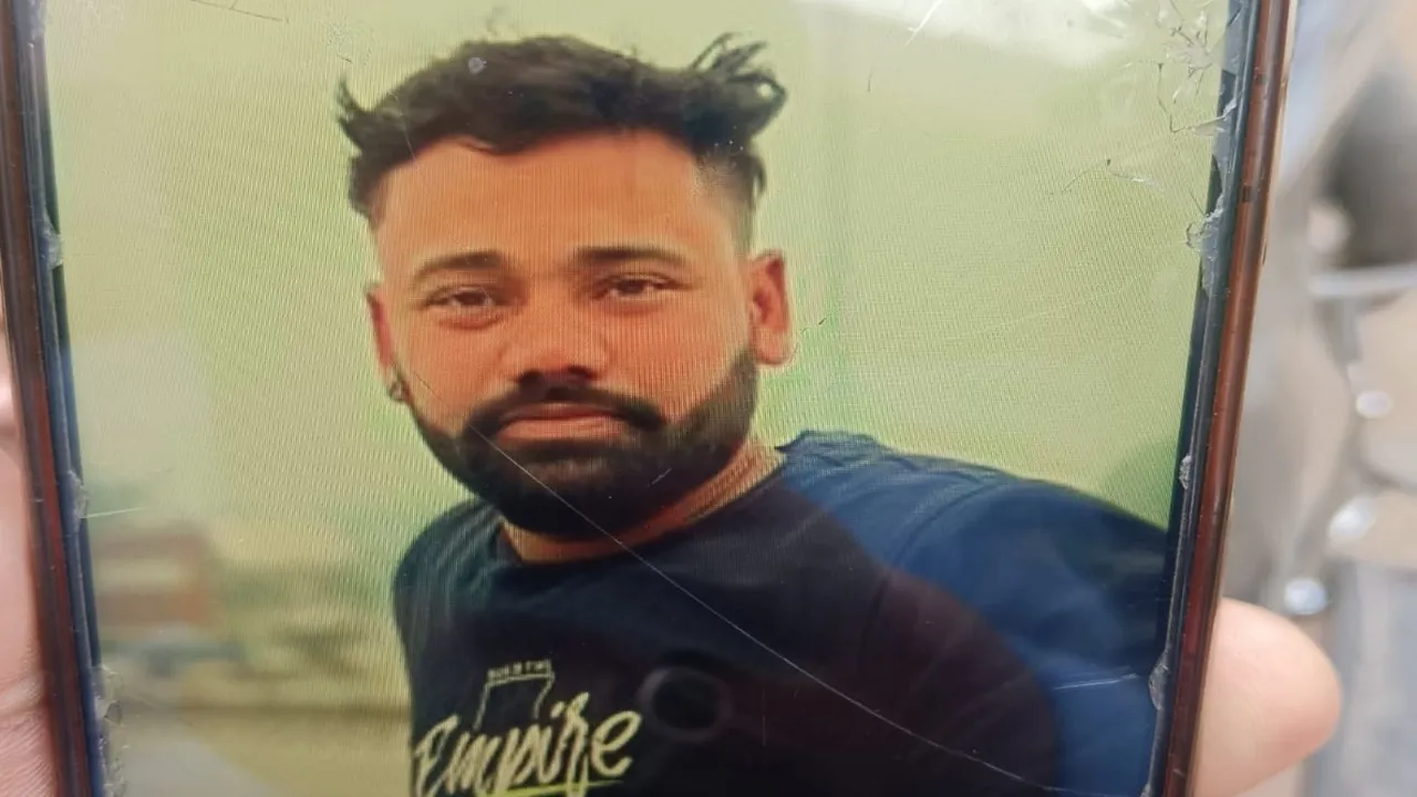 कानपुर : 5 बार आया आत्महत्या का विचार, 6वीं बार फंदा लगाकर युवक ने दी जान, परिजन बोले- ऊपरी बाधा से था परेशान