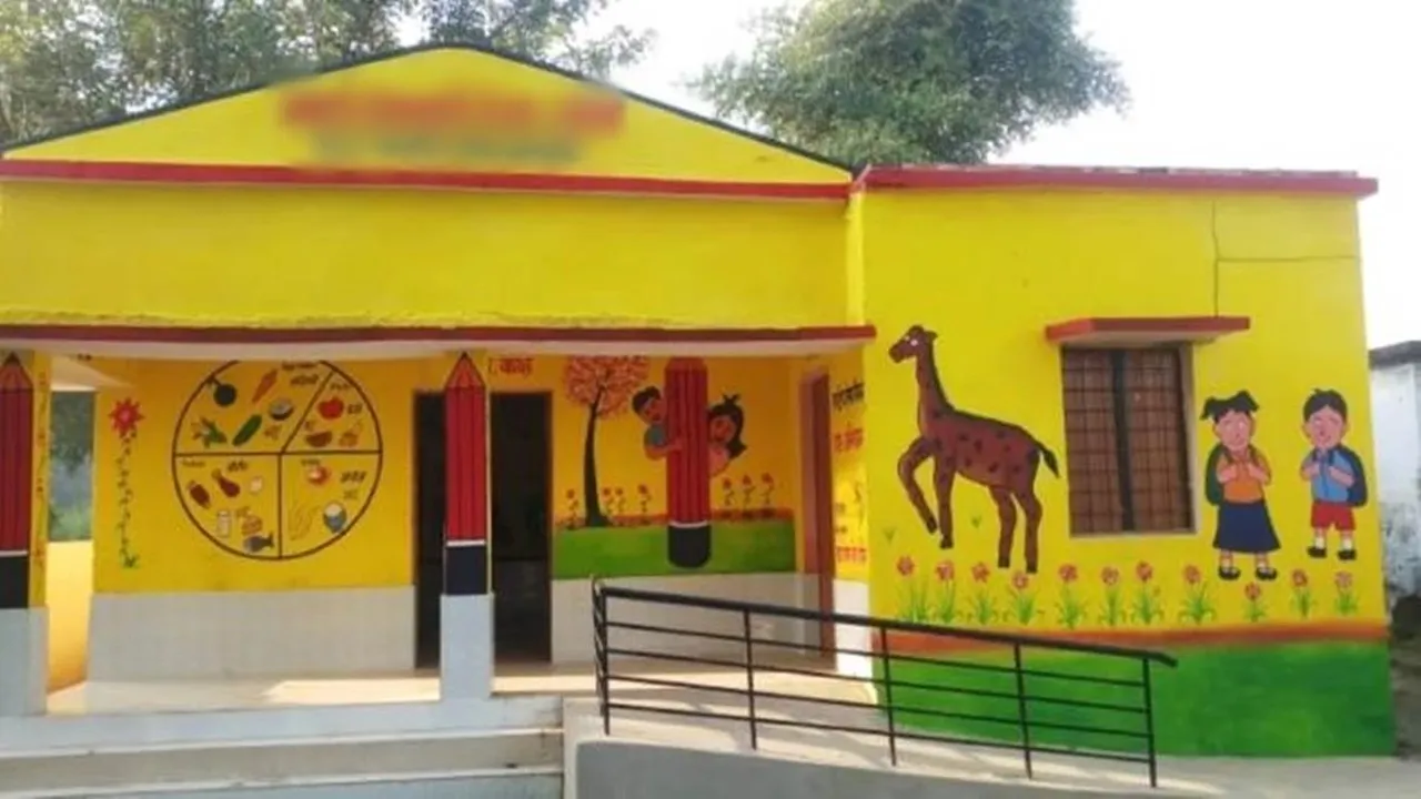 लखनऊ : आंगनबाड़ी भवनों के निर्माण को मिली रफ्तार, प्रदेश में 2775 में से 2581 आंगनवाड़ी केंद्रों का निर्माण पूर्ण