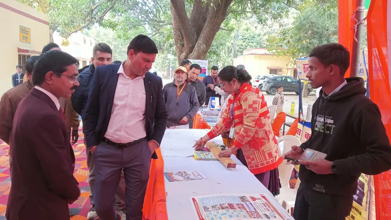 बाराबंकी : करियर मेला 2026 का DIOS ने किया उद्घाटन, कहा-  संकल्प का कोई विकल्प नहीं