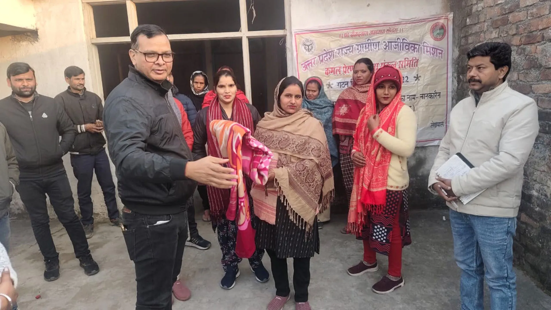 Rampur : सीएलएफ समूह के निरीक्षण में मिली अनियमितता कारण बताओ नोटिस जारी