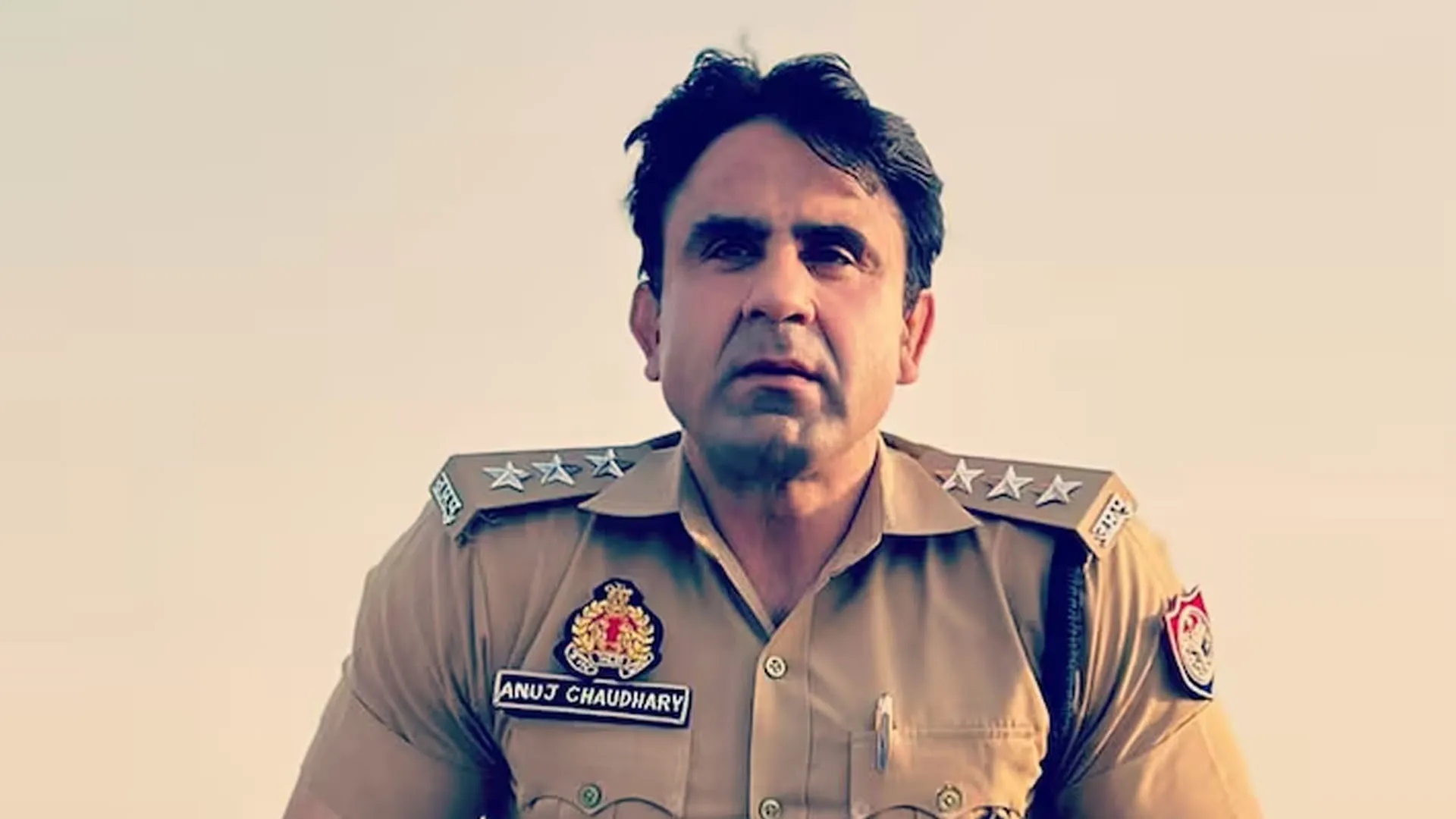 संभल हिंसा मामला : एएसपी अनुज चौधरी सहित 20 पुलिसकर्मियों पर एफआईआर के आदेश