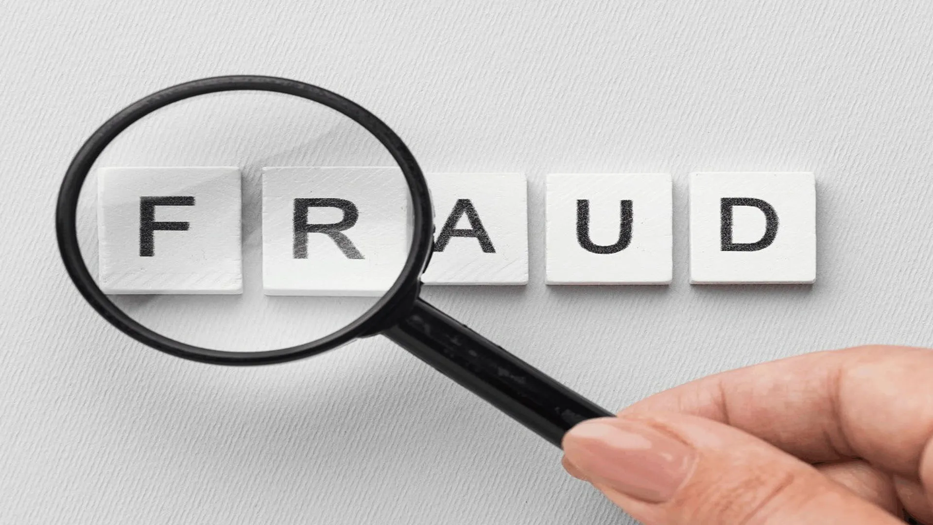 Bareilly: फर्जी फर्म बनाकर किया 16 करोड़ 26 लाख का गोलमाल