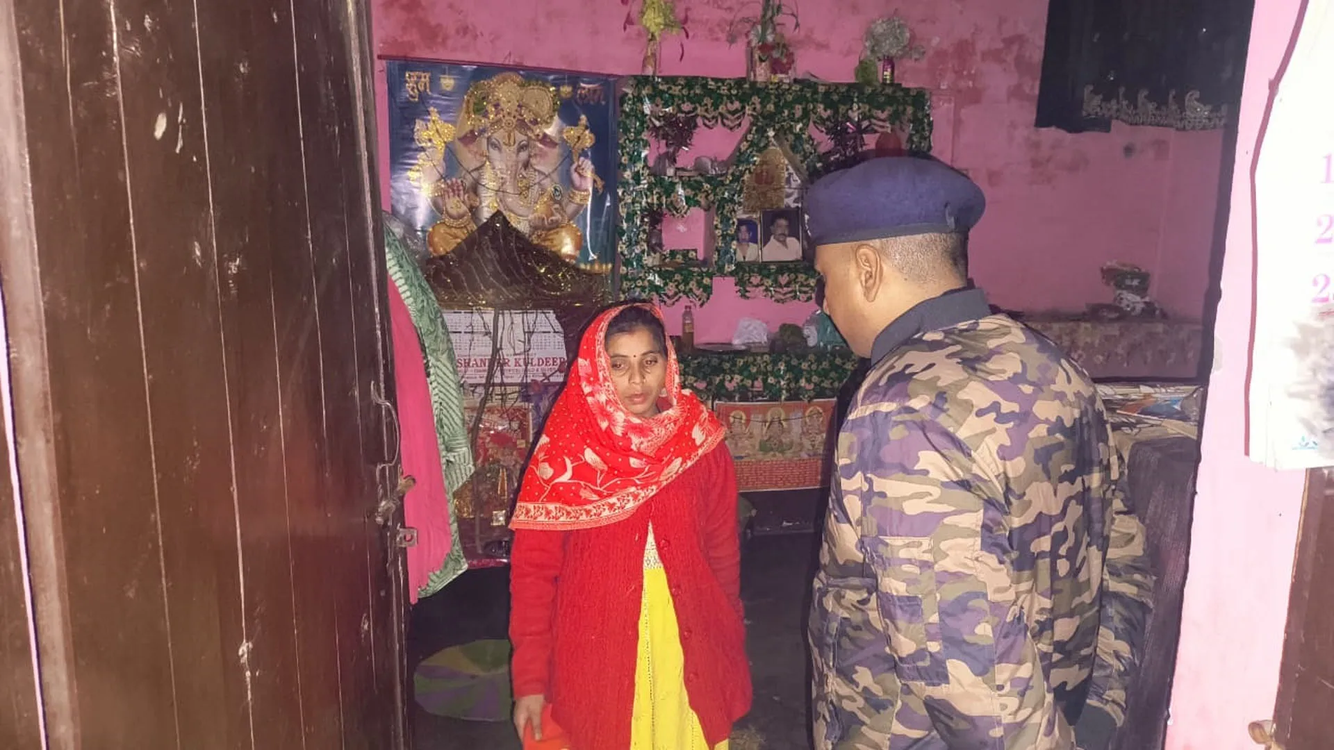 Moradabad: पैसों से भरी गुल्लक फोड़ी और मां को गला दबाकर मार डाला, लालच में अंधा हुआ बेटा गिरफ्तार