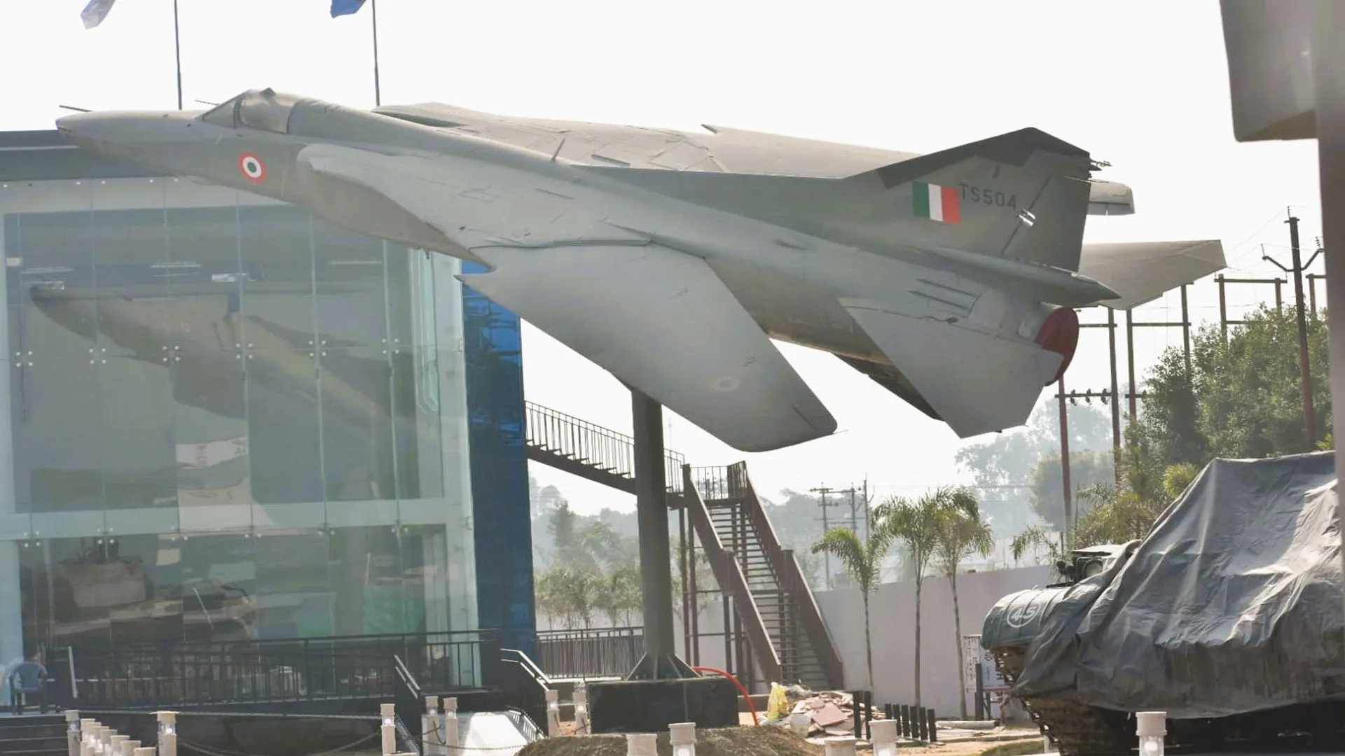 Moradabad: त्रिशूल संग्रहालय पहुंचे सेना के कई और अत्याधुनिक हथियार