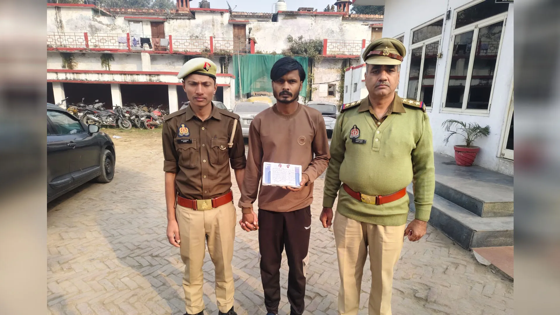 Bareilly : सोशल मीडिया पर नफरत फैलाने वाला ''हैदरी दल'' का मास्टरमाइंड गिरफ्तार