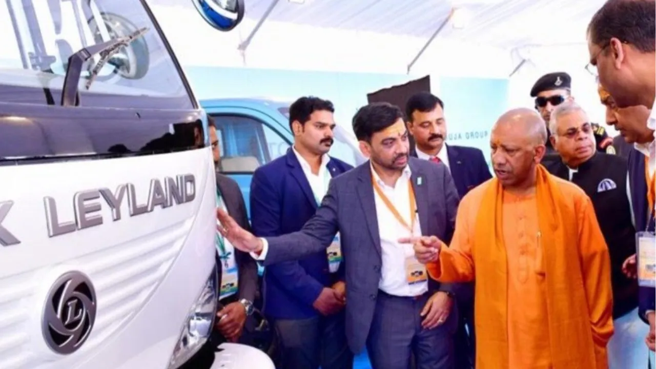 लखनऊ में EV बूस्ट: केंद्रीय मंत्री राजनाथ, गडकरी और सीएम योगी आज करेंगे अशोक लेलैंड की ईवी फैक्ट्री का उद्घाटन, यूपी बनेगा इलेक्ट्रिक मोबिलिटी का हब!