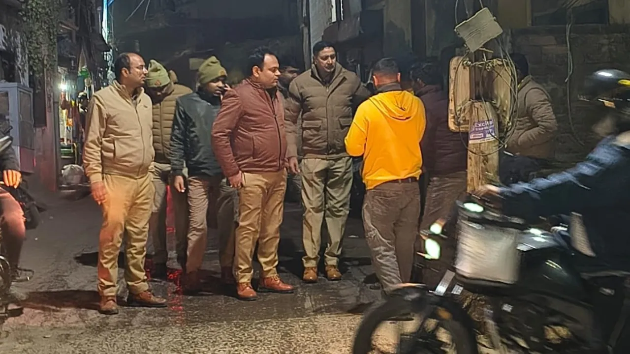 खुलेआम जाम छलकाने वालों के खिलाफ एक्शन में पुलिस, 1025 का कटा चालान