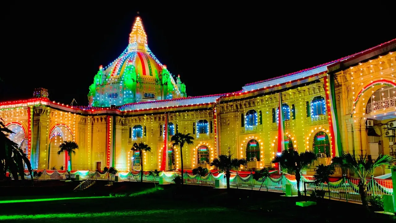 लखनऊ आने वाले पर्यटकों को मिलेगा विधान भवन देखने का मौका... सूची में शामिल करने की तैयारी शुरू