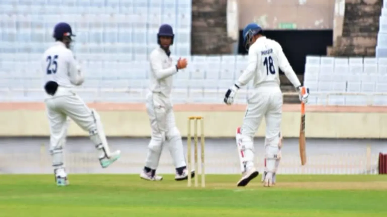 Ranji Trophy: रणजी में साख बचाने उतरेगी यूपी... झारखंड के खिलाफ करो या मरो मुकाबला