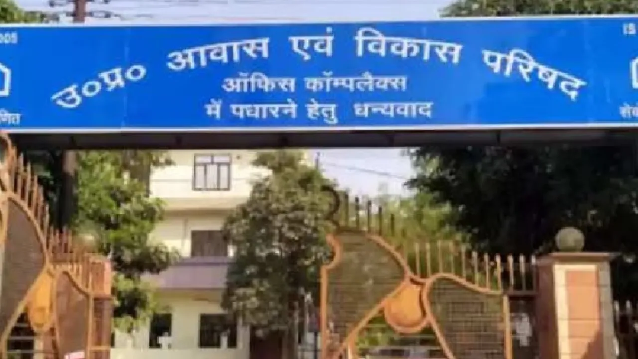 अपनों पर भरोसा नहीं अब ''थर्ड पार्टी'' से करा रहे अवैध निर्माणों का सत्यापन, निर्माण कितना पुराना और कितने तल का है तैयार कर रहे रिपोर्ट