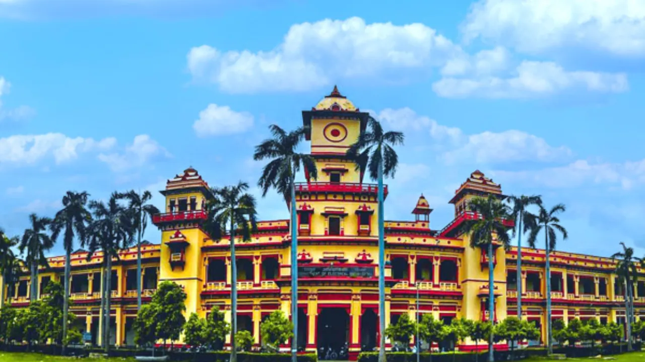 IIT BHU की डिजिटल क्रांति: 'आकाशगंगा क्लाउड' से अनुसंधान और नवाचार को मिलेगी असीम शक्ति