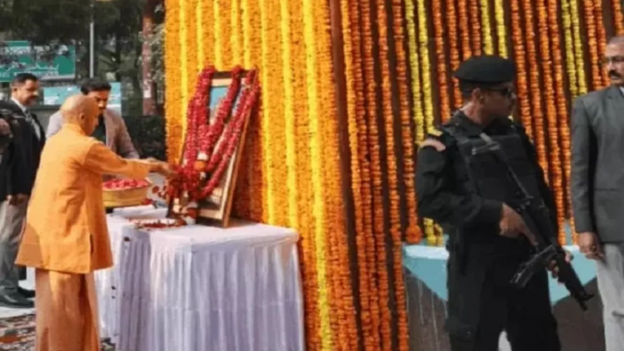 CM योगी ने सुभाष चंद्र बोस को किया नमन, कहा- आजाद हिंद फौज की स्थापना कर आजादी के आंदोलन को नई दिशा दी