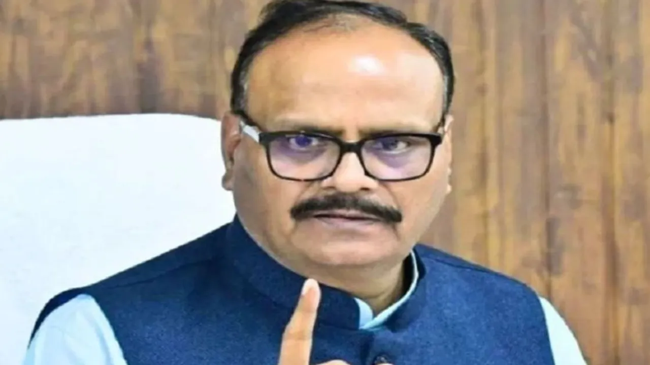 हेल्थ एटीएम के लिए बनेगा एकीकृत कमांड कंट्रोल सेंटर, बोले ब्रजेश पाठक- मरीजों को मिलेगी जांच की हर सुविधा