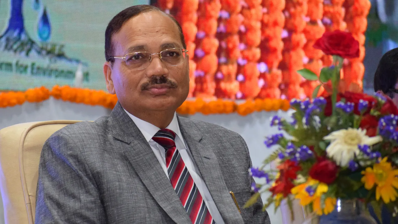 India-Bhutan MoU: भारत-भूटान के बीच समझौता, एक-दूसरे के देश में काम करेंगे विधि लिपिक, CJI सूर्यकांत ने दी जानकारी