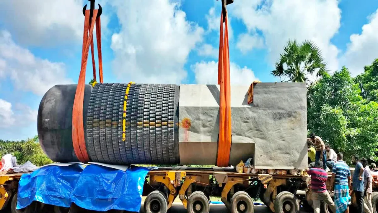 पूर्वी चंपारण पहुंचा विश्व का सबसे बड़ा 'सहस्त्र शिव लिंगम', 17 जनवरी को होगी स्थापना, जानें खासियत