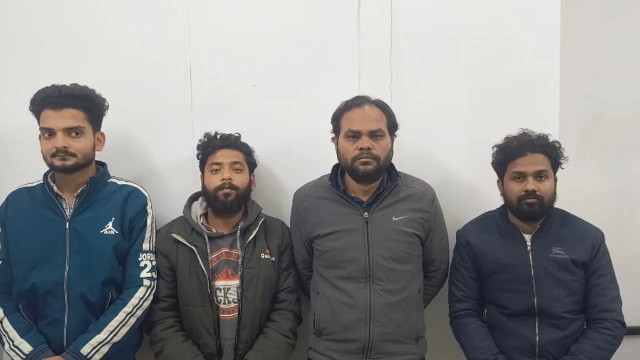 पुलिस और एनआईए अधिकारी बन डिजिटल अरेस्ट करने वाले चार गिरफ्तार, वित्त विभाग से रिटायर्ड अधिकारी से ठगे थे 54 लाख