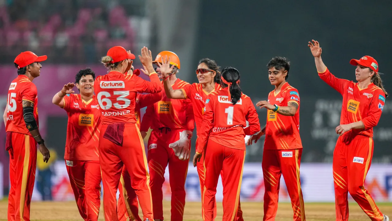 WPL 2026: सोफी डिवाइन के प्रदर्शन ने मैदान में मचाया तूफान, गुजरात जाइंट्स ने दिल्ली कैपिटल्स को दी 4 रनों से मात