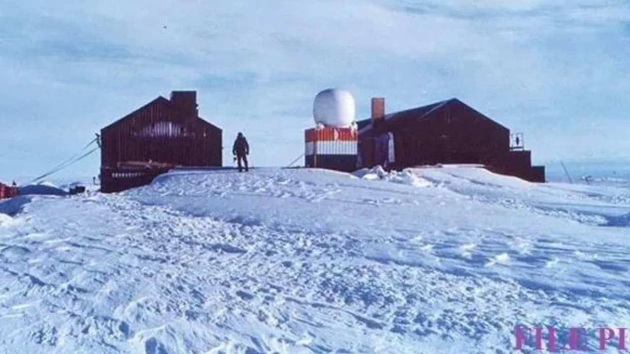 नौ जनवरी : भारत का अभियान दल पहली बार पहुंचा अंटार्कटिका 