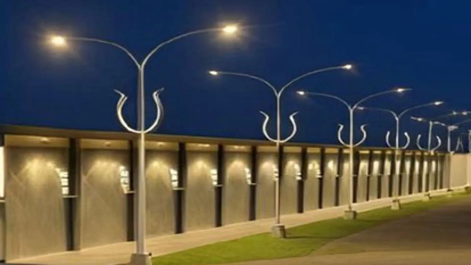 Bareilly: त्रिशूल, डमरू और बेलपत्र से सजेंगे शहर के प्रमुख चौराहे