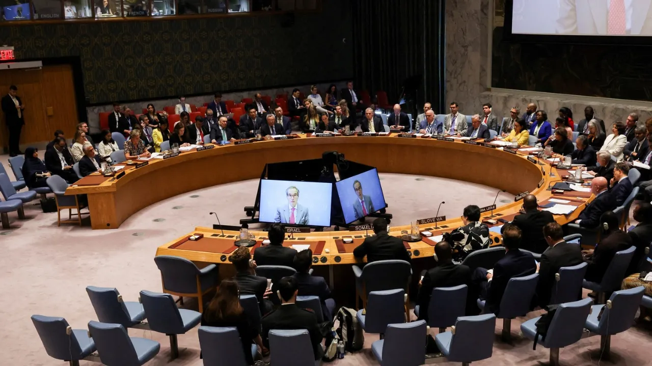  तेहरान कैसे होगा शांत...अमेरिका ने बुलाई UN की इमरजेंसी मीटिंग, अस्थिरता के बीच हालातों पर की चर्चा 