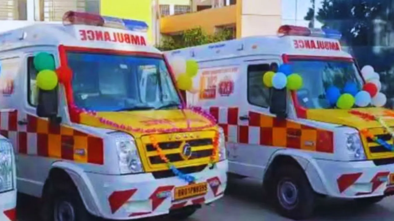  यूपी में मोबाइल यूनिट को लेकर उठ रहे सवालों पर लगा विराम, नि:शुल्क एंबुलेंस-मेडिकल यूनिट के लिए 2 अरब का बजट स्वीकृत