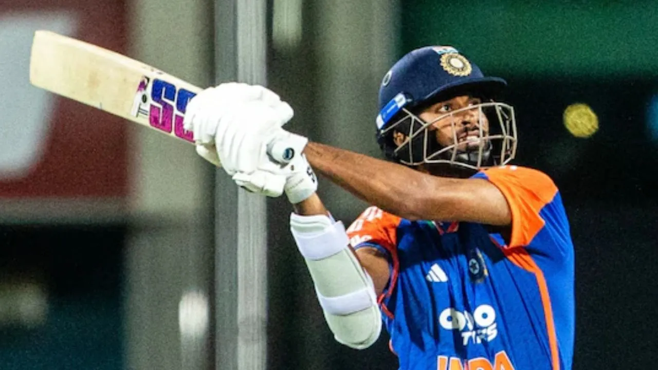 न्यूजीलैंड के खिलाफ वनडे सीरीज से वाशिंगटन सुंदर बाहर, ऋषभ पंत के बाद साइड स्ट्रेन का शिकार हुए क्रिकेटर 