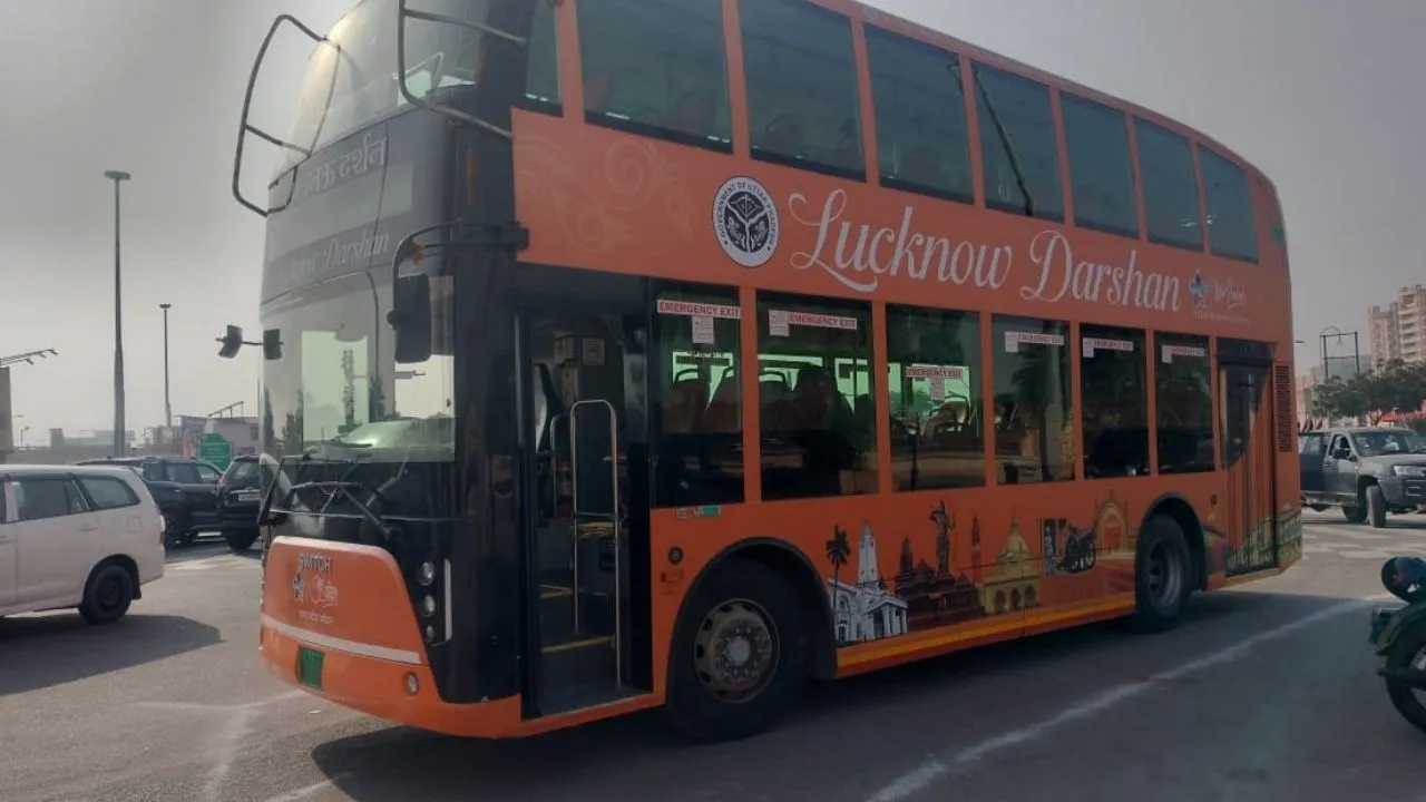  डबल डेकर बस में 15-26 तक नहीं देख सकेंगे विधानसभा, यूपी दिवस और गणतंत्र दिवस के चलते रोक