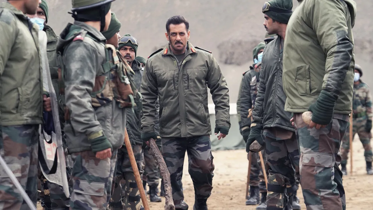  Maatrubhumi Song: बैटल ऑफ गलवान का पहला गाना रिलीज़, देशभक्ति भाव के साथ दिखा सलमान खान का फौजी अवतार
