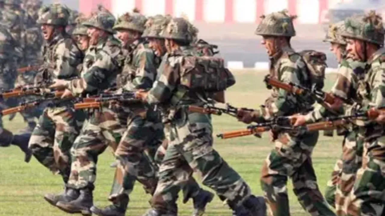 'रणभूमि व्यूह रचना' ... 77वें गणतंत्र दिवस परेड में भारतीय सेना का शौर्य, कर्तव्य पथ पर पहली बार युद्ध भूमि जैसा होगा अहसास!