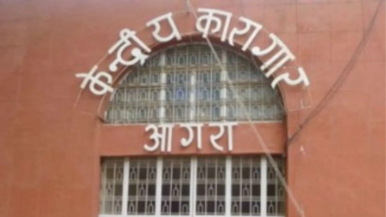 बिस्किट पैकेट में चरस छिपाकर जेल में ले जानें की कोशिश, पुलिस ने फौरन किया गिरफ्तार