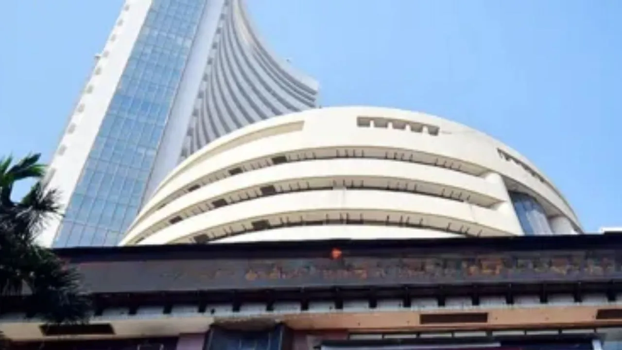 Stock Market Today:  शेयर बाजार में टेंशन... शुरूआती तेजी के बाद आई गिरावट, 379 अंक उछला सेंसेक्स 