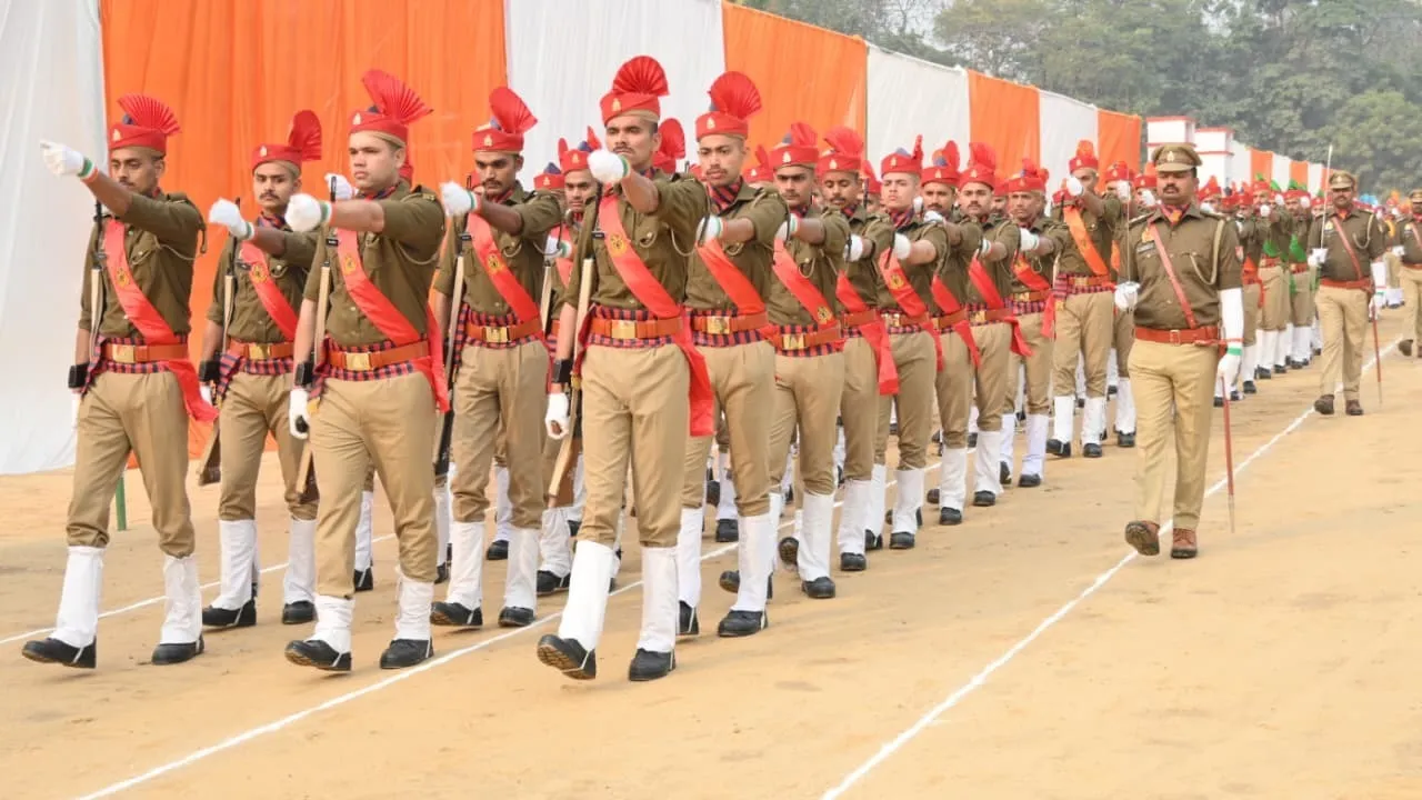  बारबंकी में गणतंत्र दिवस पर तैयारियां तेज,  पुलिस लाइन में परेड की हुई रिहर्सल