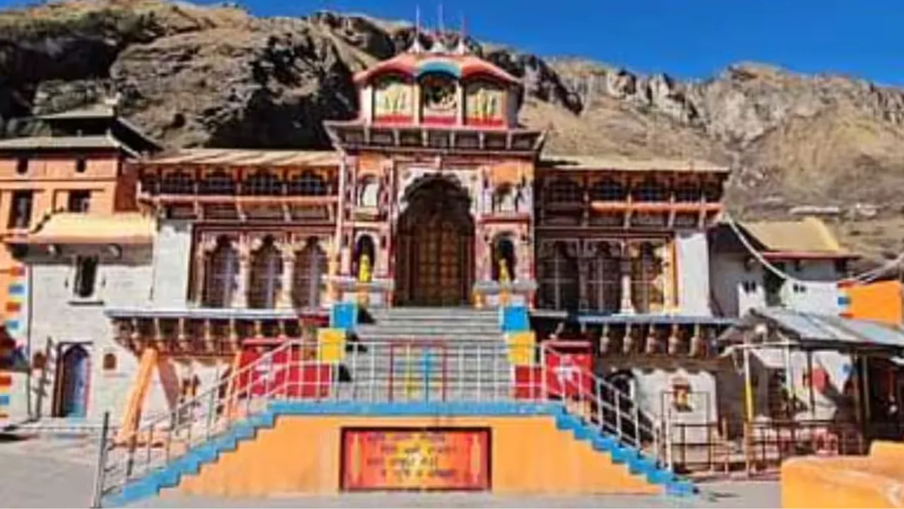 उत्तराखंड :  बदरीनाथ धाम के कपाट खुलने की तिथि तय...बसंत पंचमी पर होगी घोषणा 