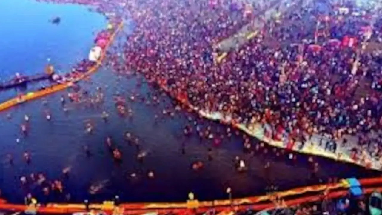  अयोध्या धाम में महाकुंभ के तर्ज पर व्यापक इंतजाम..घाटों पर बने चेंजिंग रूम, लगे अस्थायी शौचालय