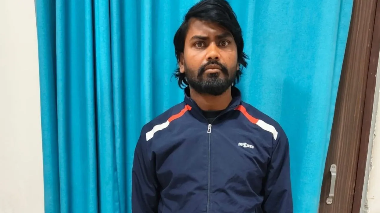 लखनऊ में 50 हजार के इनामी जालसाज को STF ने किया गिरफ्तार,  कानपुर पुलिस ने घोषित किया था इनाम, दर्ज हैं कई मामले