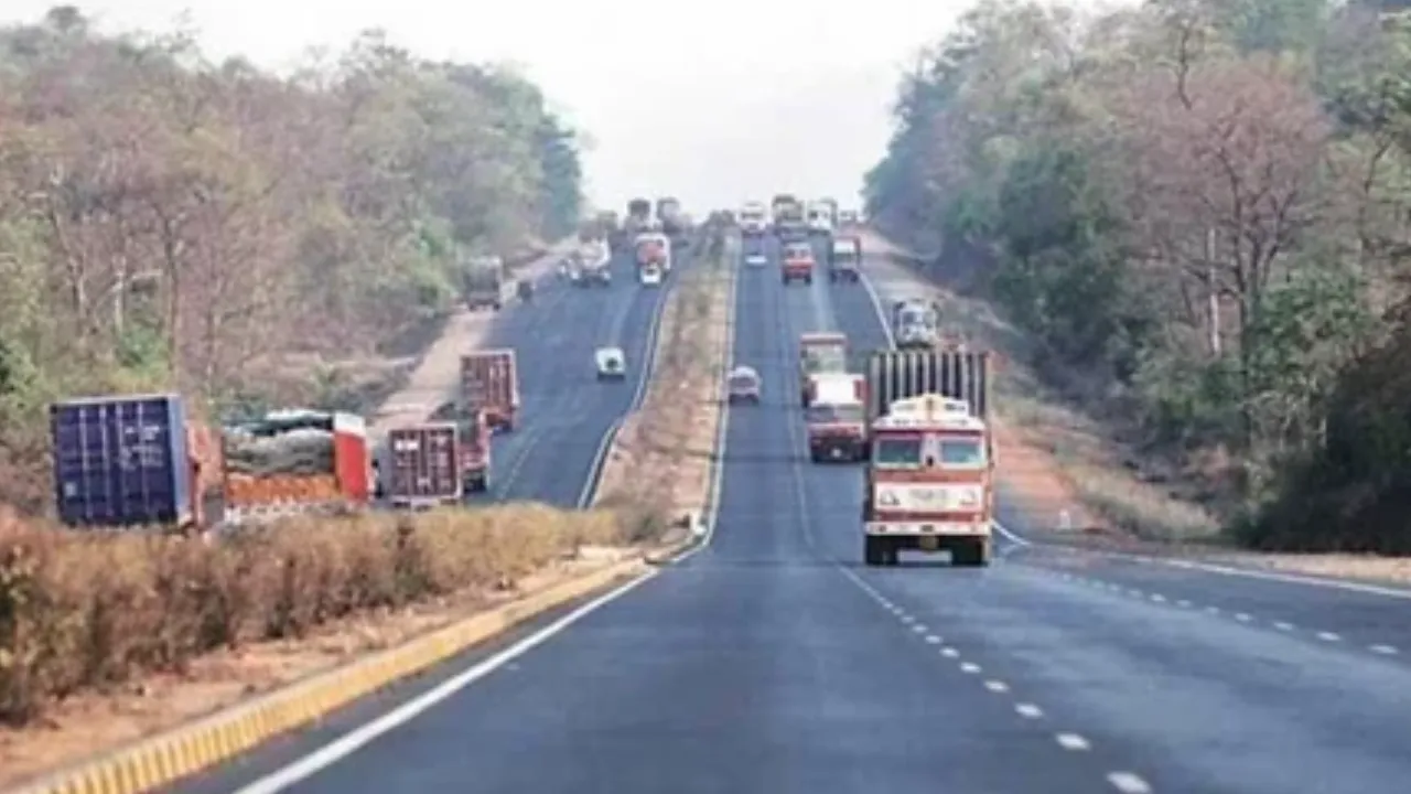 PMGSY :  प्रधानमंत्री ग्राम सड़क योजना के तहत 10,000 किमी परियोजनाओं को मंजूरी, इन राज्यों में होगा निर्माण 