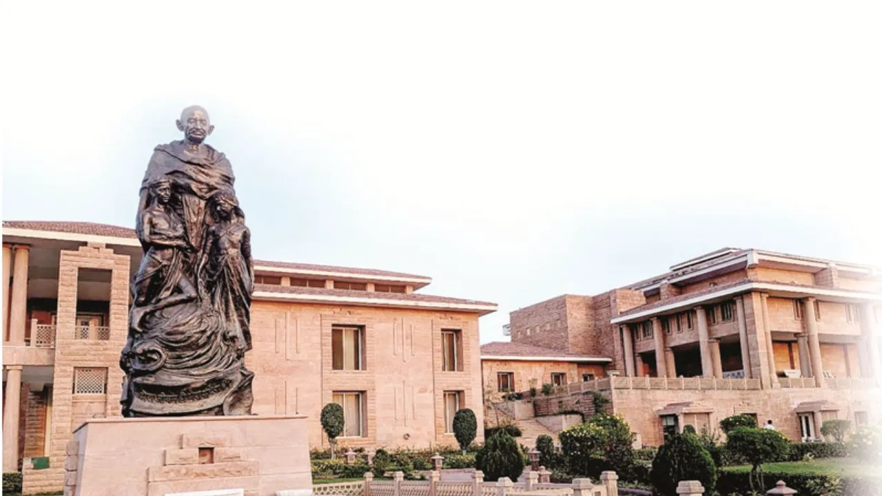  गांधी तीर्थ, जलगांव : तकनीक और विचार से जुड़ने का अद्भुत अनुभव