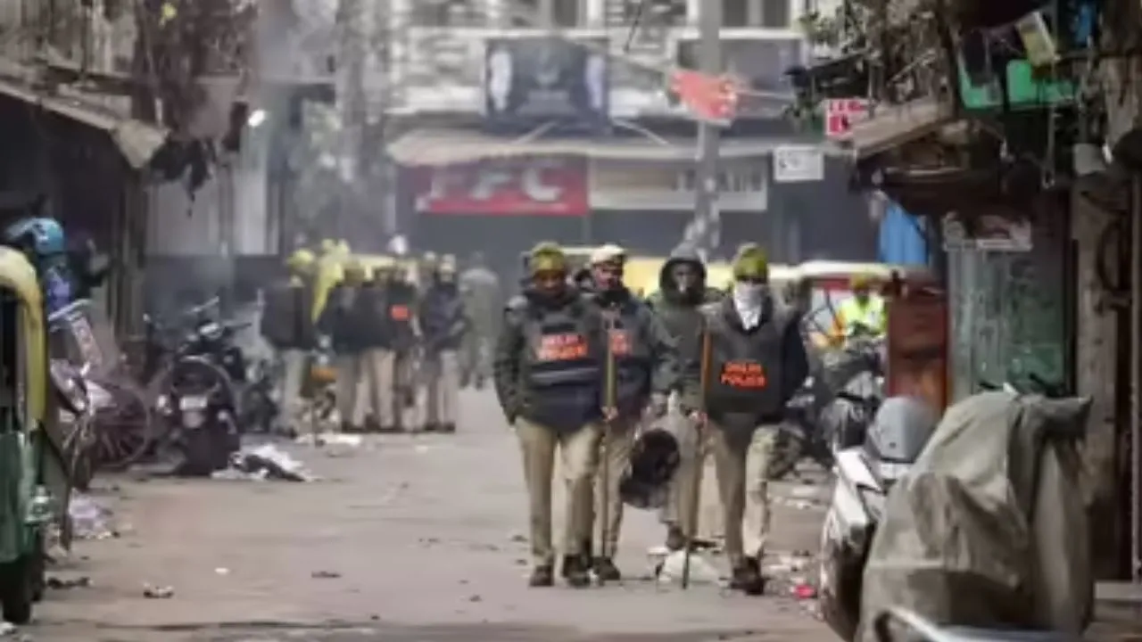 दिल्ली तुर्कमान गेट पथराव :  मामले में पुलिस ने एक और आरोपी को किया गिरफ्तार, जांच में तेजी  