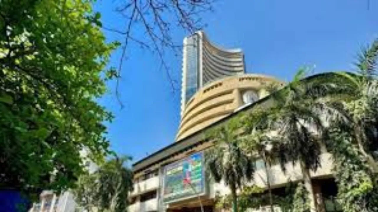  Stock Market Today : दूसरे दिन भी जारी शेयर बाजार में तेजी, बढ़त के साथ चमके सेंसेक्स-निफ्टी  